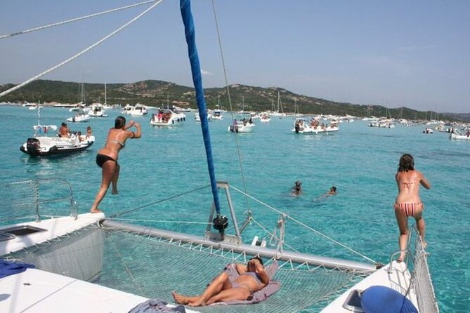 2-Catamaran tour from Cannigione to the Maddalena Archipelago - Leaving the Cannigione area at 9:30 a.m.
