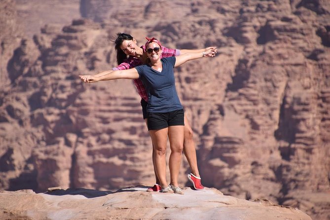 3-Day Tour from Amman: Jerash, Petra, Wadi Rum and Dead Sea - Wadi Rum: sleep under desert skies after Petra