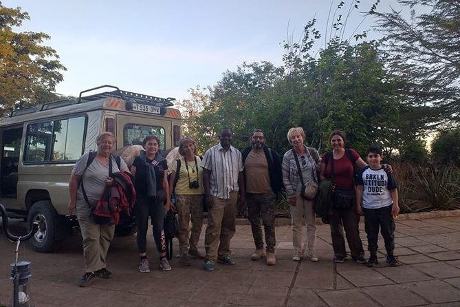 3 days group joining safari to Maasai Mara with a Land Cruiser Jeep - What the Land Cruiser and group format mean