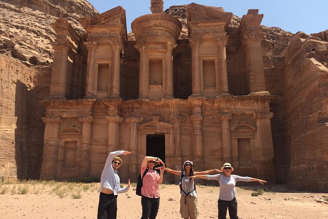 4 Day Private Tour: Petra Jerash Mount Nebo Karak Castle Wadi Rum Red & Dead Sea - Why a private four-day Jordan route works