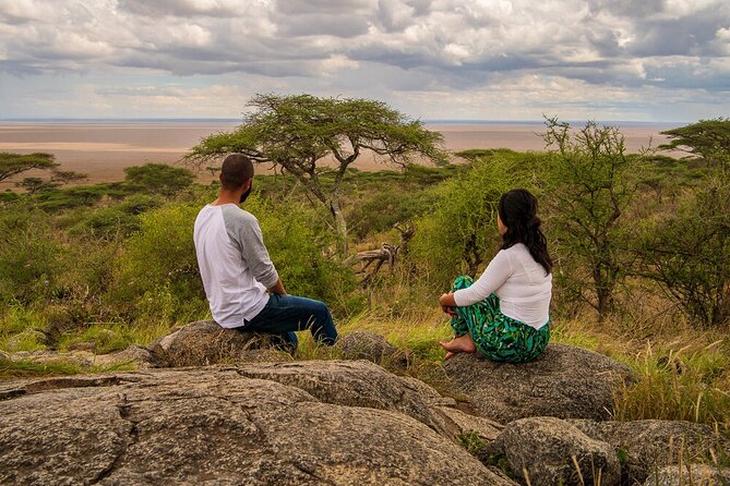 4-Day Safari to Tarangire ,Serengeti and Ngorongoro crater from Arusha - Day 2: Over the crater rim toward the Serengeti