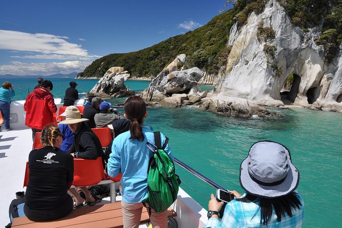 Abel Tasman Vista Cruise - Why the Abel Tasman coast is best seen from the sea
