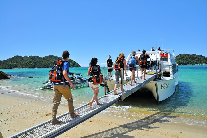 Abel Tasman Vista Cruise - Choosing a beach stop or coastal walk
