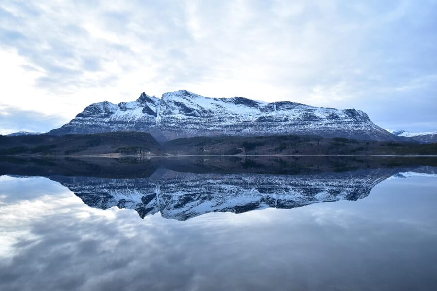 Abisko: Fjord Sightseeing and Photography Tour - From Abisko to the Norwegian border