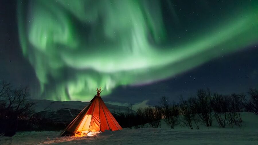 Abisko: National Park Northern Lights Photo Tour - Why Abisko works so well for an aurora outing