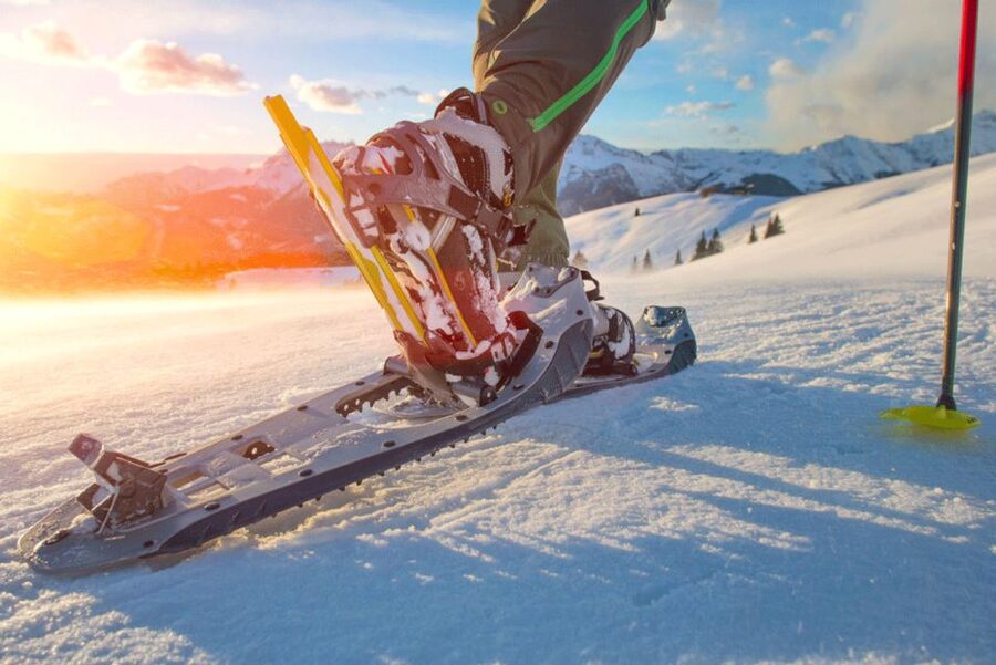 Abisko: Wilderness Snowshoe Hike - Learning to walk on snowshoes