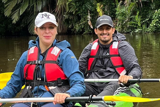 Adventure Canoe Tour in Tortuguero - How the small group changes the experience