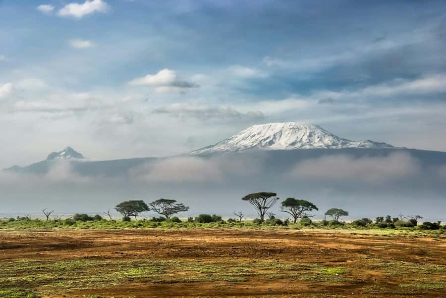 Amboseli National Park: Full Day Tour From Nairobi - Entering Amboseli and finding Kilimanjaro