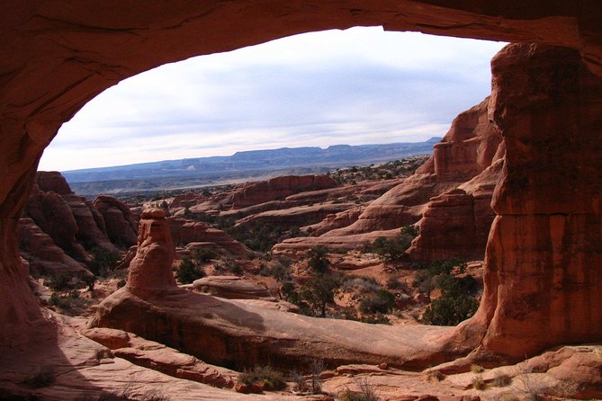 Arches National Park 4x4 Adventure from Moab - Why the backcountry changes your Arches visit
