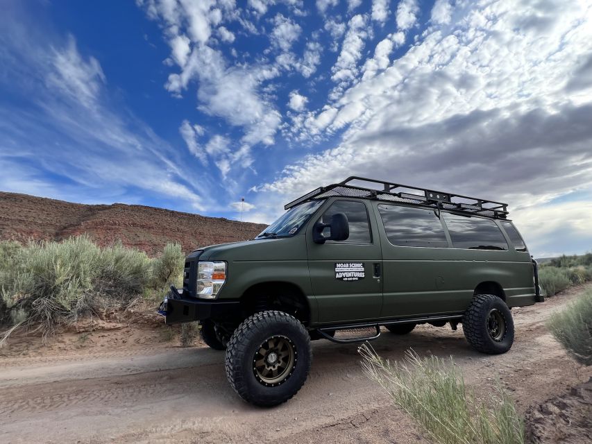 Arches National Park: Sunset Pavement Van Tour - Delicate Arch Overlook without the long hike