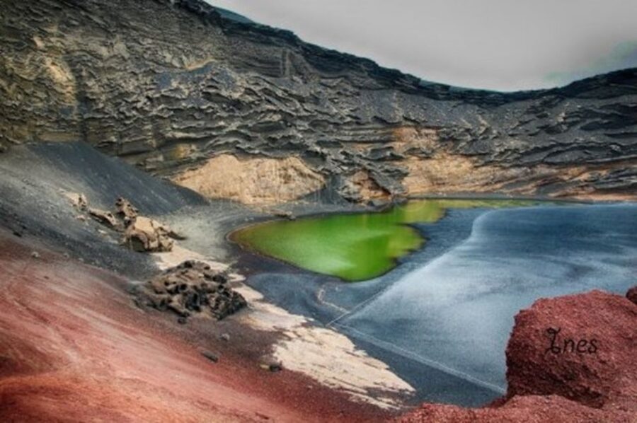 Arrecife/Playa Blanca: Timanfaya National Park Area Day Tour - El Golfo and Green Lake