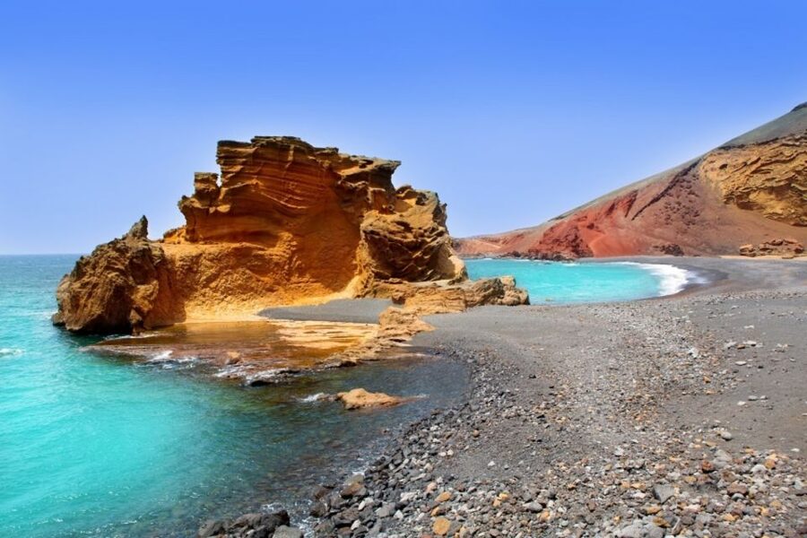 Arrecife/Playa Blanca: Timanfaya National Park Area Day Tour - Lunch in Mancha Blanca
