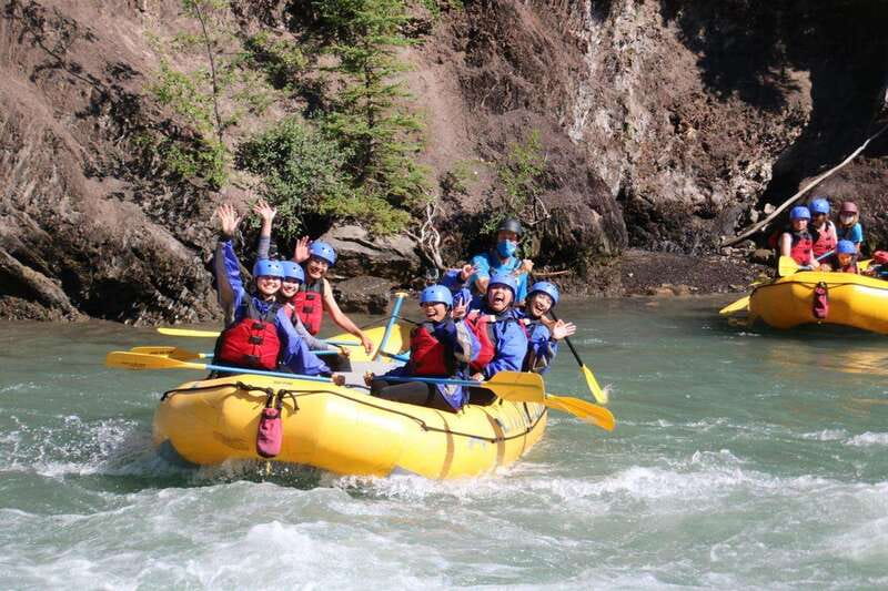 Banff: Afternoon Kananaskis River Whitewater Rafting Tour - Safety instruction before the first rapid