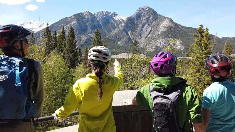 Banff: Bow River E-Bike Tour and Sundance Canyon Hike - Starting in central Banff with a 10-minute briefing