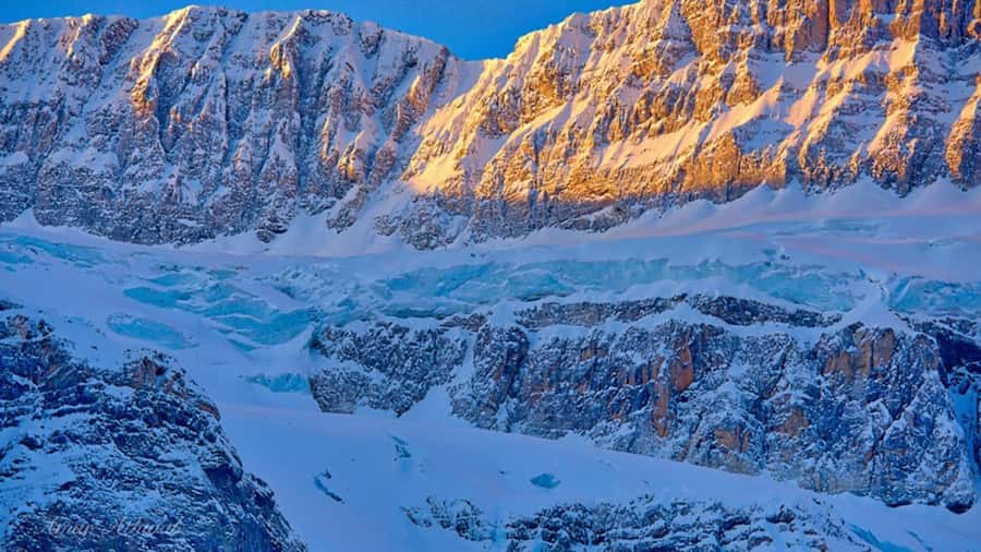Banff/Calgary/Canmore: Crowfoot Glacier and 5 Lakes Tour - Crowfoot Glacier delivers a quick mountain spectacle
