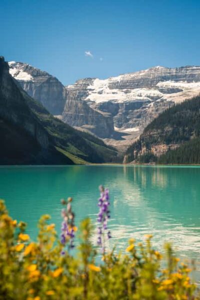 Banff/Canmore: Moraine Lake & Lake Louise Combo Tour