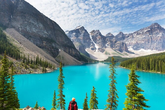Banff/Canmore Moraine Lake & Lake Louise– Hike, Canoe or Sightsee - Why this Banff day trip works