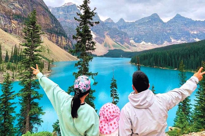 Banff/Canmore Moraine Lake & Lake Louise– Hike, Canoe or Sightsee - Moraine Lake and the Rockpile