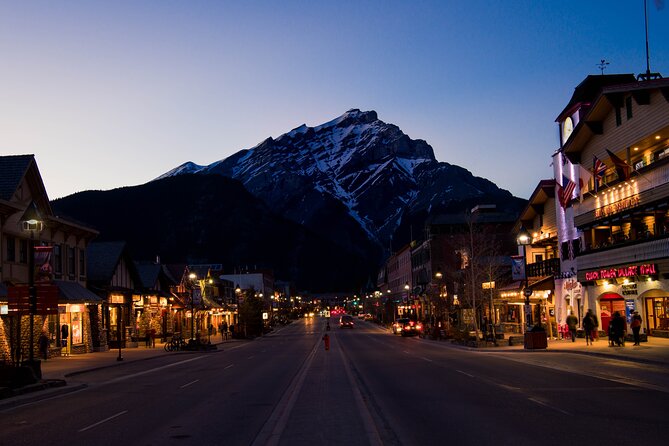 Banff Deep 1 Day Tour in small group - Vermilion Lakes and the quick mountain views