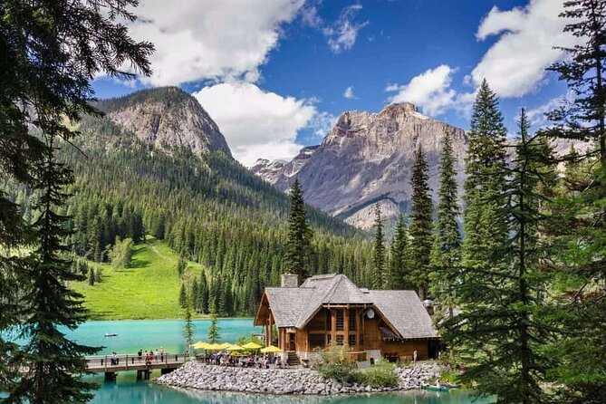 Banff Gondola, Lake Louise, Emerald Lake and Lake Minnewanka Tour - Key points at a glance