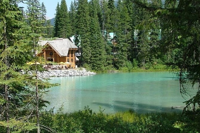 Banff Gondola, Lake Louise, Emerald Lake and Lake Minnewanka Tour - What the guide adds to a long driving day