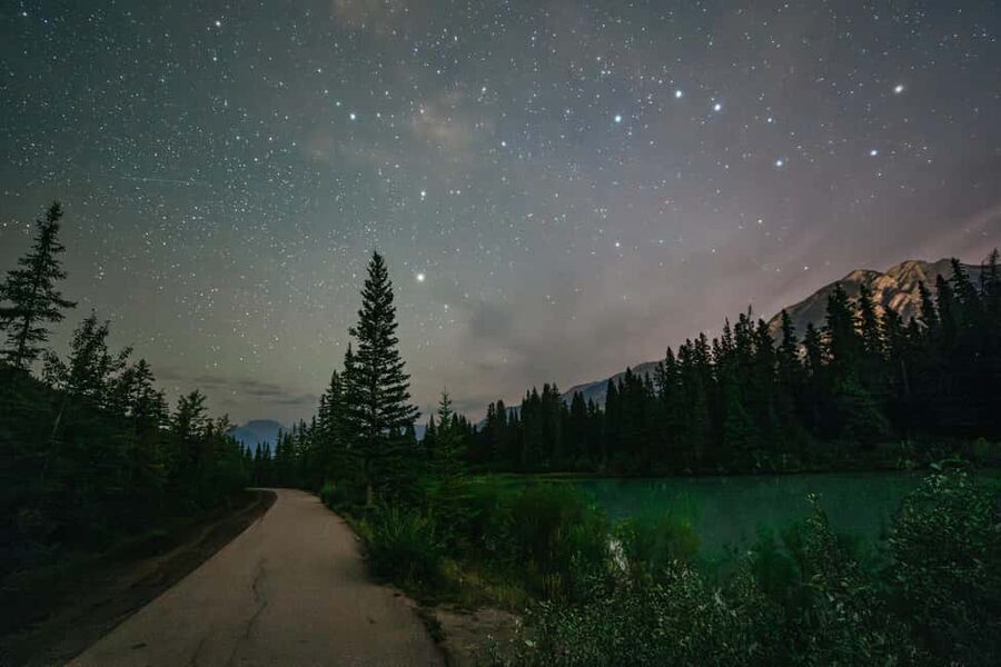 Banff: Guided Sunset and Stargazing Tour - Why the $66 price can be good value