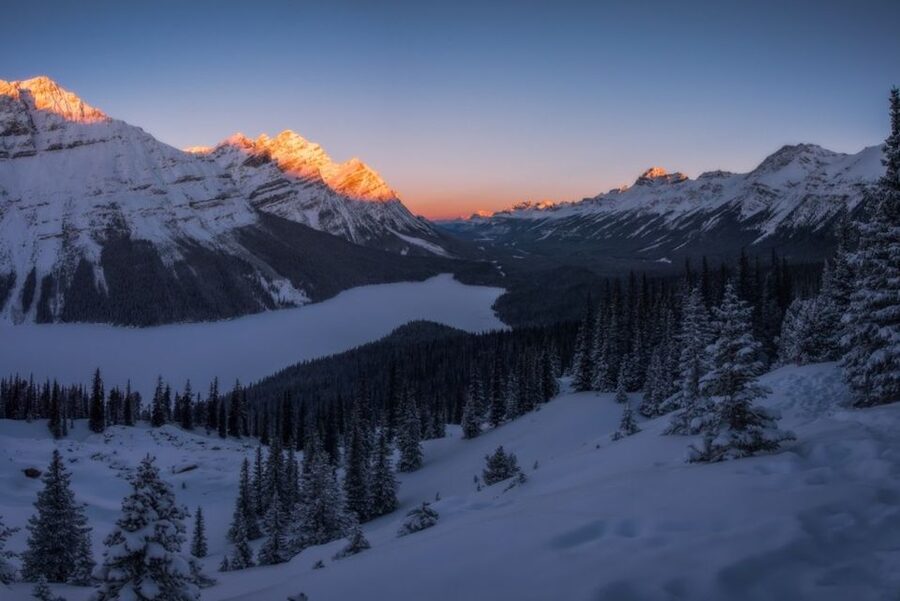 Banff: Icefields Parkway & Abraham Lake Ice Bubbles Tour - The Icefields Parkway is the day’s real backbone