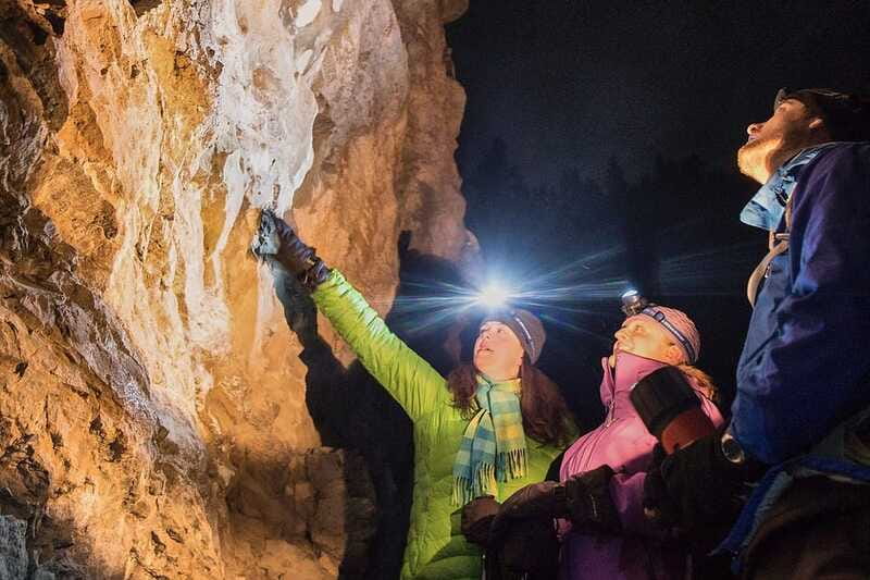 Banff: Johnston Canyon Evening Icewalk - What the guides add to the walk
