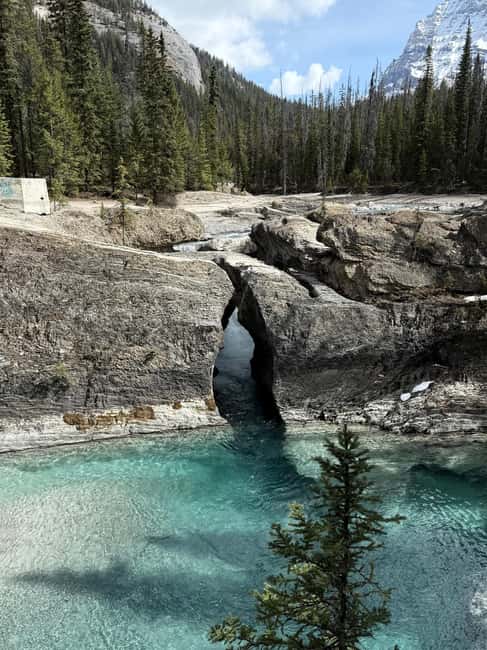 Banff: Lake Louise, Emerald, Moraine Lake & Johnston Canyon - Natural Bridge: A Brief Stop with a Clear Purpose
