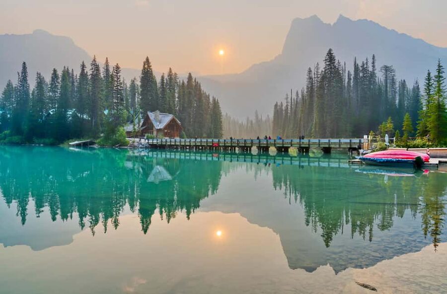 Banff: Lake Louise, Emerald, Moraine Lake & Johnston Canyon - Lake Minnewanka Closes the Scenic Loop