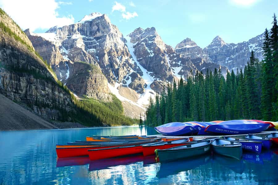 Banff: Lake Louise, Moraine Lake, Gondola, Cave & Basin Tour - Why this Banff day trip works