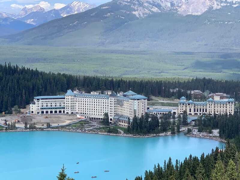 Banff: Lake Louise, Moraine Lake, Gondola, Cave & Basin Tour - Lake Louise: turquoise water and a short lakeshore walk