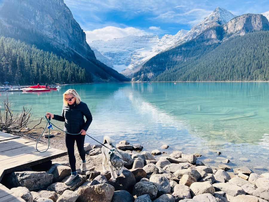 Banff: Lake Louise & Moraine Lake Half Day Tour - Castle Mountain provides the first Rocky Mountain view