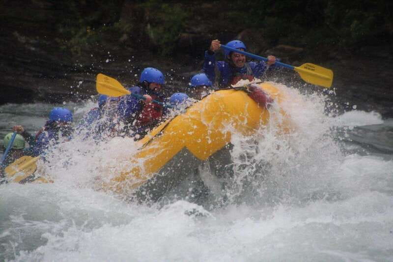 Banff: Morning Whitewater Rafting Tour in Horseshoe Canyon - Returning to base with photos and hot drinks