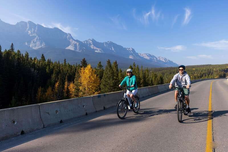 Banff: Mountain Lakeside Guided E-Bike Tour - Why this Banff ride works so well in four hours