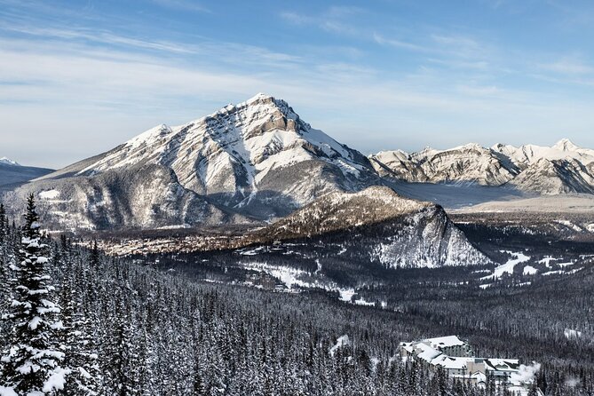 Banff National Park & Lake Louise FULL DAY PRIVATE TOUR - Lake Minnewanka and Two Jack Lake