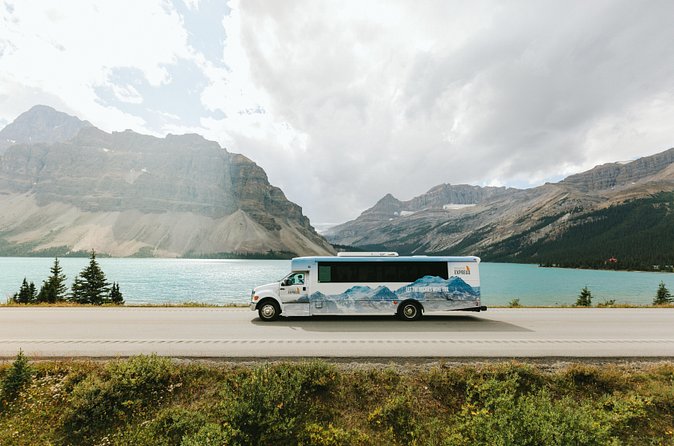 Banff Tour with Gondola & Lake Cruise - roundtrip from Calgary - How the group size changes the experience