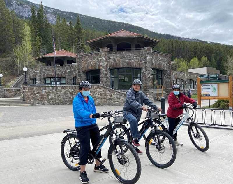 Banff Townsite: E-Bike Explorer - Vermilion Lakes and the quieter side of town