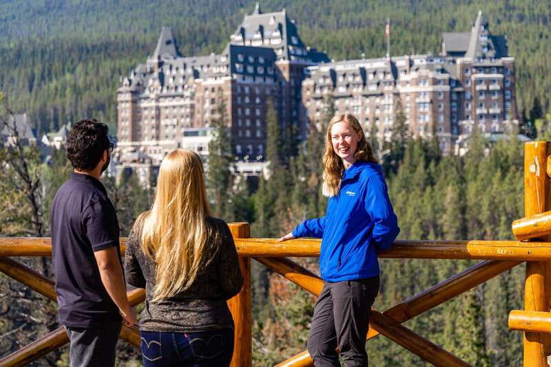 Banff: Wildlife and Sightseeing Minibus Tour - Bow Falls and Surprise Corner