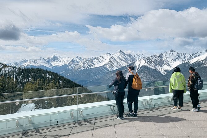 Banff Winter Tour Featuring Mountaintop Dinner and Banff Gondola - Lake Minnewanka: the longest outdoor stop