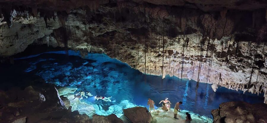 Bayahibe: National Park Jungle Walk & Snorkeling in Cenotes - Walking through Cotubanama National Park