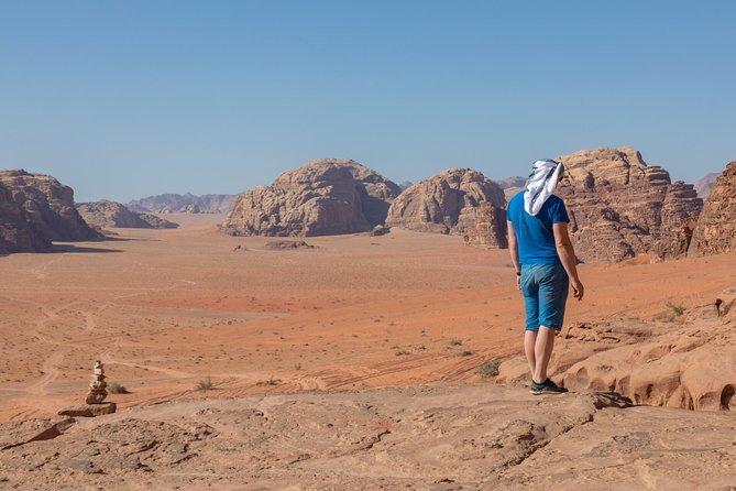 Best of Wadi Rum | Full day jeep tour + overnight in bedouin camp | Pack all-in - A full day among Wadi Rum’s red cliffs