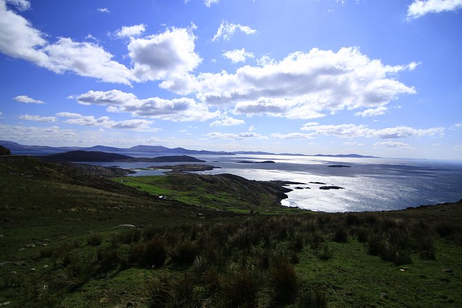 Best Ring of Kerry Tour ex Killarney inc Killarney National Park - Sneem, the colorful village stop