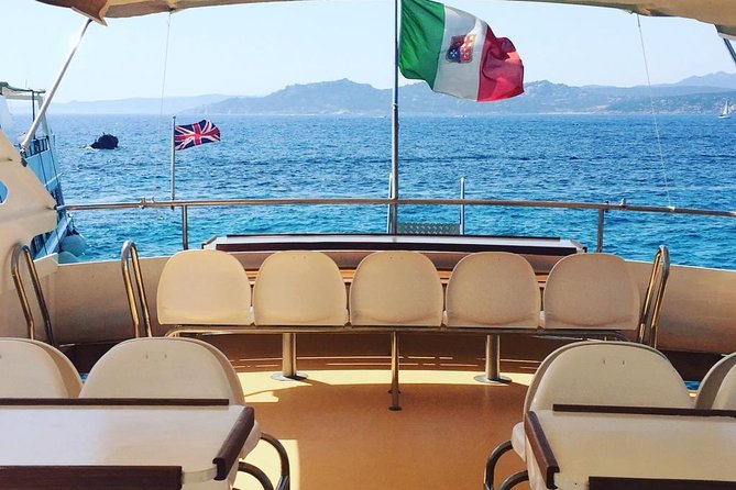 Boat Tour La Maddalena Archipelago from Palau - Food, drinks, seating, and the onboard routine