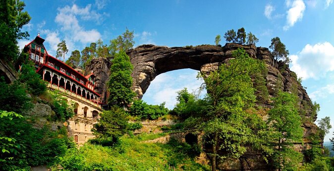 Bohemian and Saxon Switzerland All inclusive trip - Hiking Tour - From Dresden to Pirna and the park