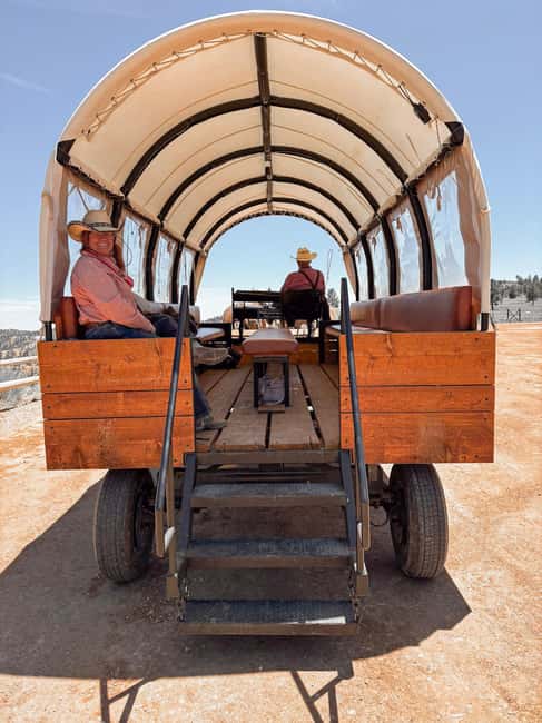 Bryce Canyon City: Wagon Ride to the Rim of Bryce Canyon - Starting at the adventure desk on Main Street