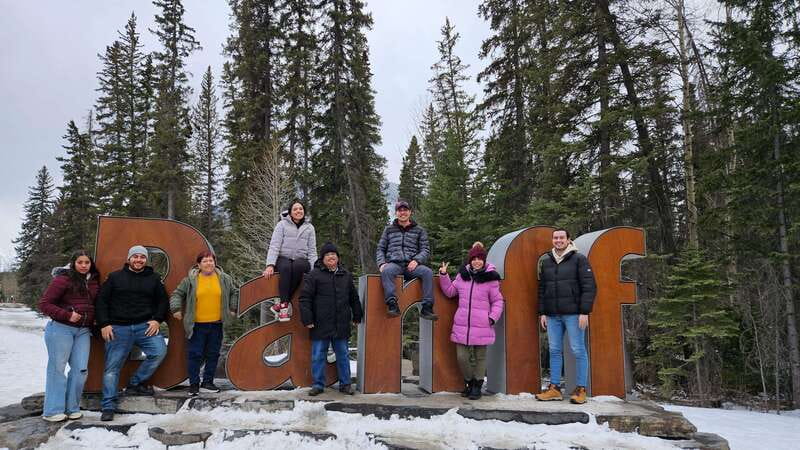 Calgary: Canmore, Banff, Lake Louise - Gondola Included - Winter scenery at Two Jack Lake