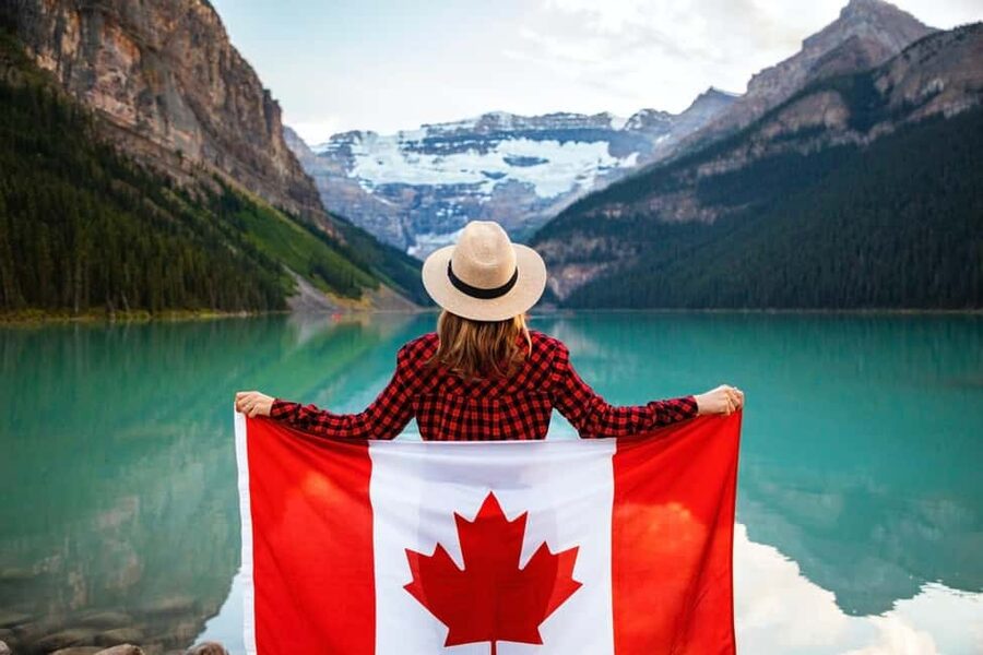 Calgary/Canmore: Lake Louise, Moraine Lake, & Banff Day Tour - Why this tour works for Banff’s busiest sights