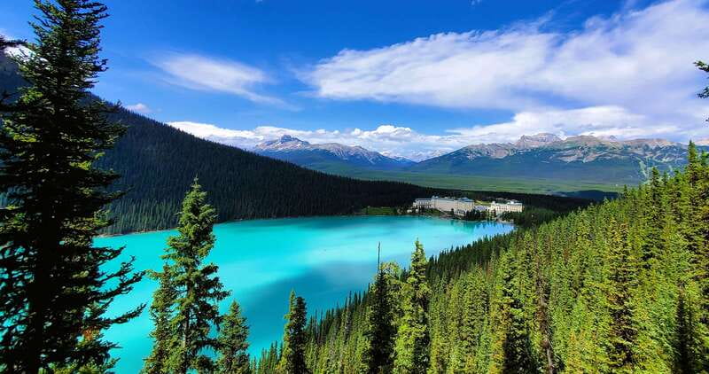 Calgary: Glaciers, Mountains, Lakes, Canmore and Banff Tour - Banff Avenue closes the day with free time