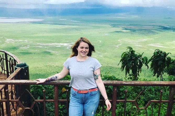 Camping to Serengeti & Ngorongoro Premium Parks - Day Two: Serengeti Cats and the Crater Rim